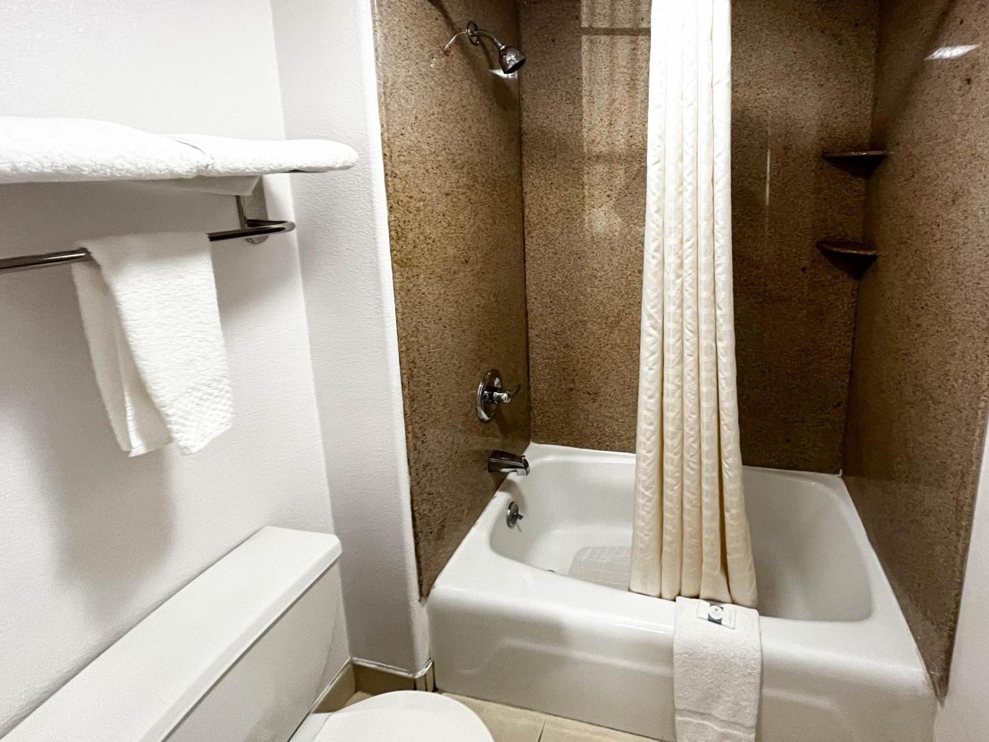 6 Ca Lombard Street 2*
