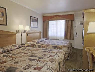 6 Ca Lombard Street 2*